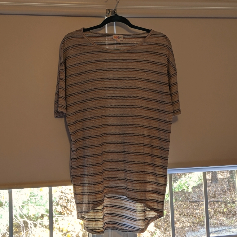 LuLaRoe XS Tunic T-Shirt